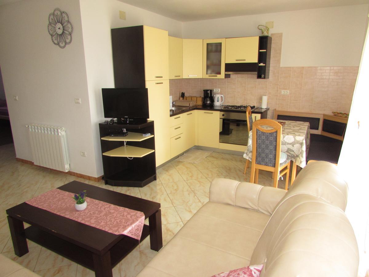 Apartments Goga Умаг Экстерьер фото