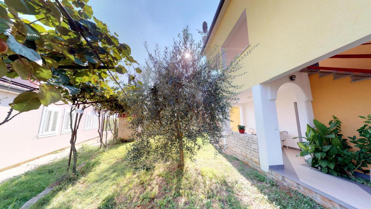 Apartments Goga Умаг Экстерьер фото